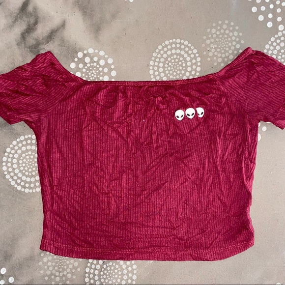 Red Alien Graphic Off Shoulder Tee - Picture 1 of 3